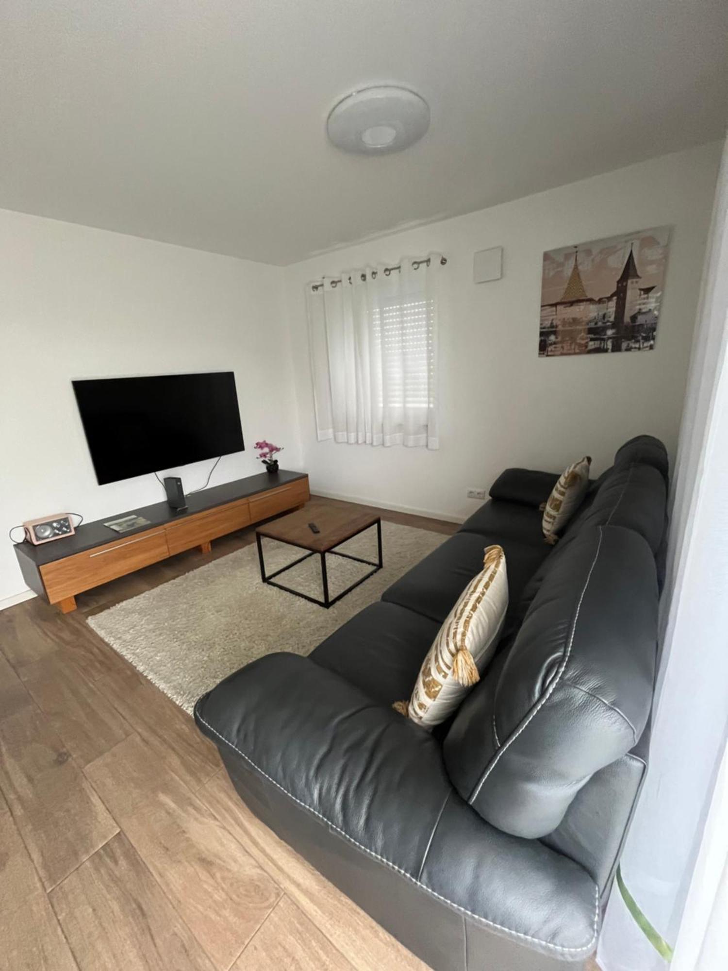Ferienwohnung Am Yachthafen 크레스브론암보덴지 외부 사진