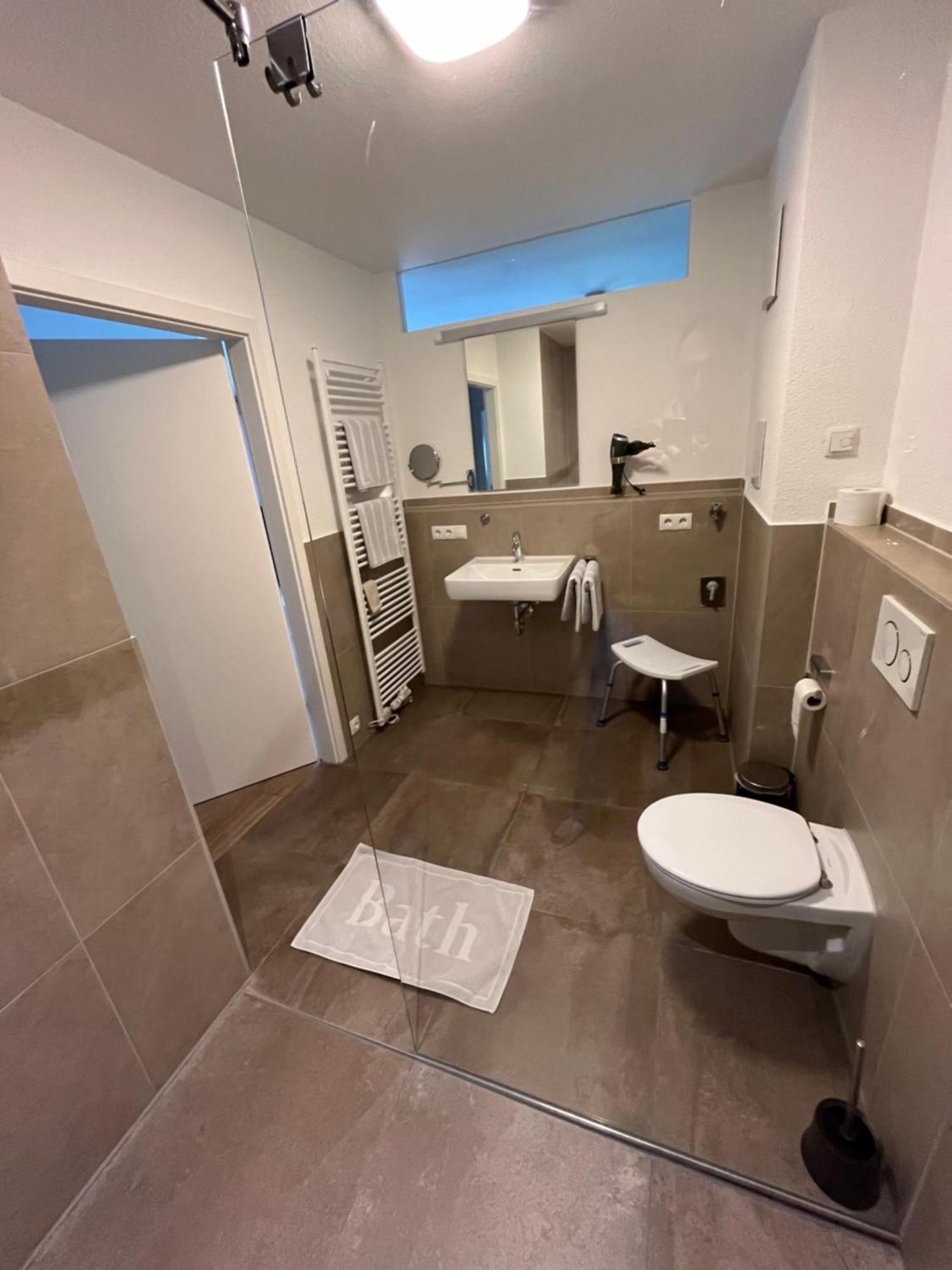 Ferienwohnung Am Yachthafen 크레스브론암보덴지 외부 사진